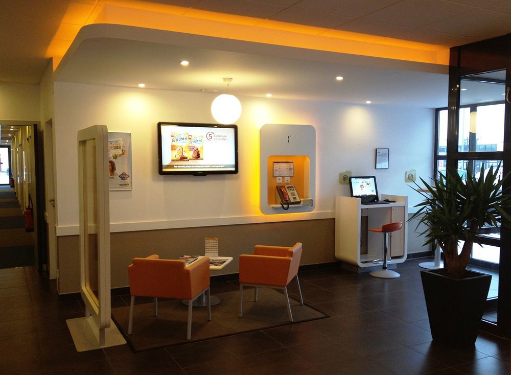 Ibis Budget Roanne Hotel Zewnętrze zdjęcie
